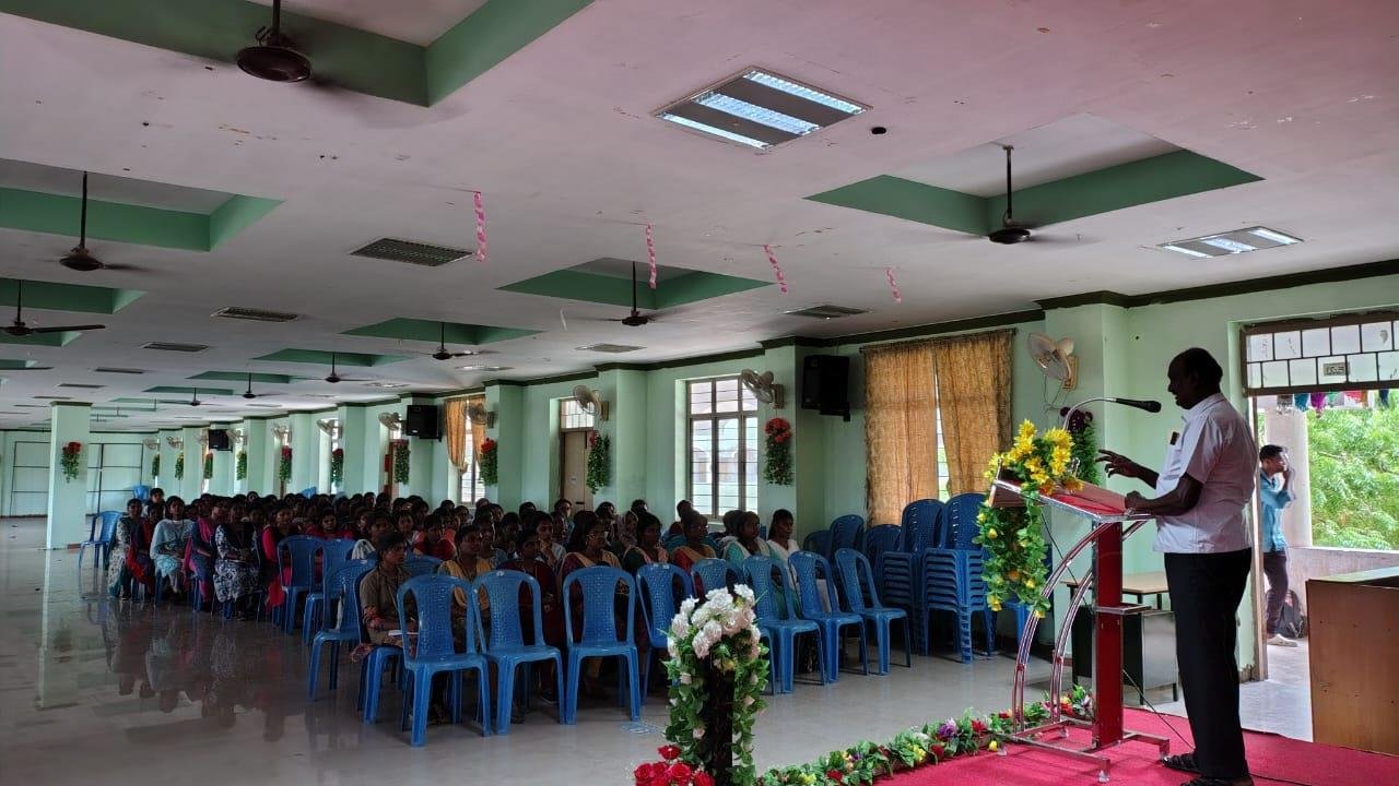 Guest speaker addressing students